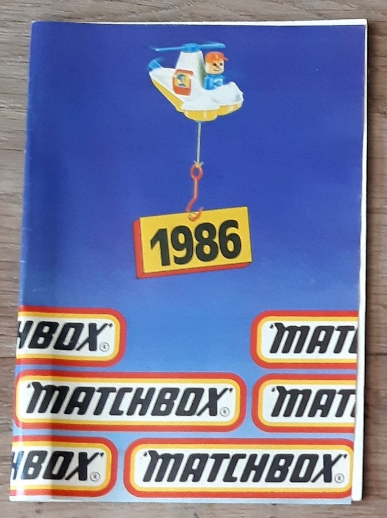 2 Matchbox catalogussen folders, Ophalen of Verzenden, Gelezen, Folder