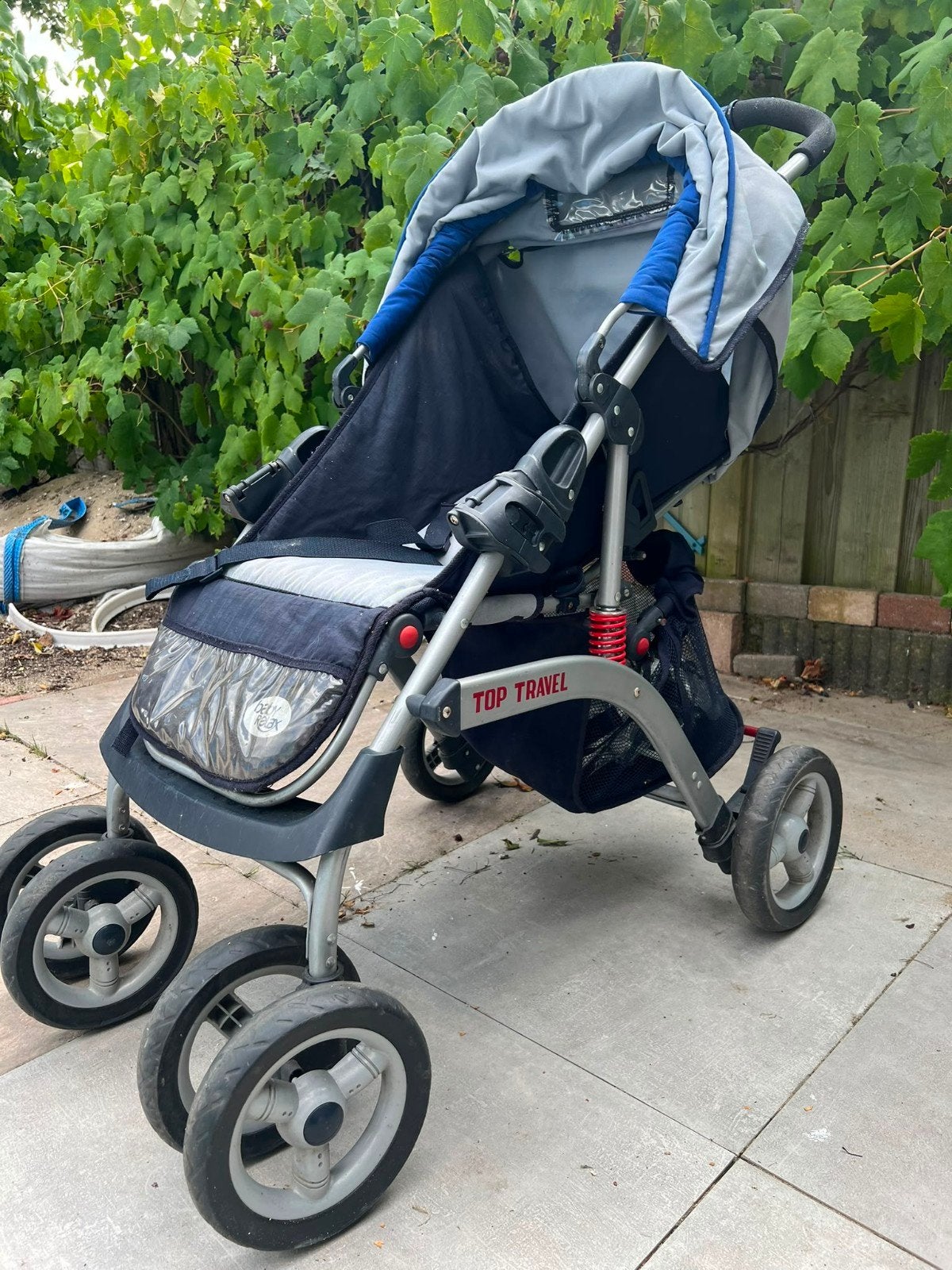 Kinderwagen, Kinderen en Baby's, Kinderwagens en Combinaties, Verstelbare duwstang, Zo goed als nieuw, Ophalen, Kinderwagen