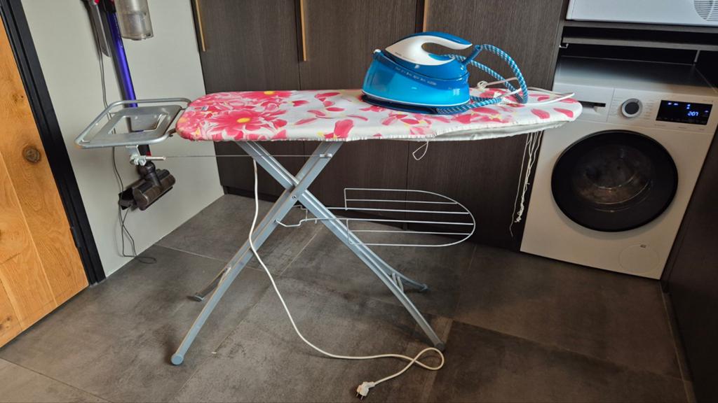 Philips PerfectCare Compact Stoomstrijkijzer, Ophalen of Verzenden, Zo goed als nieuw, Strijkijzer met snoer