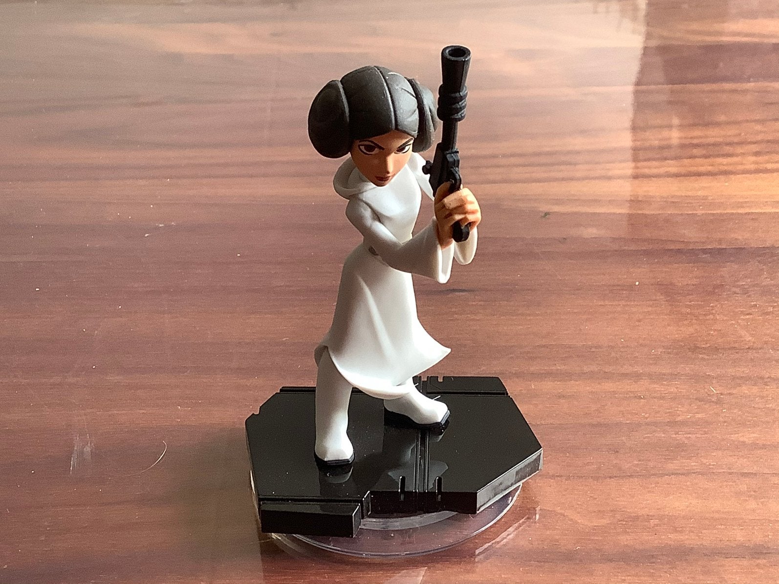 Disney Infinity 3.0 - princess Leia (Star Wars), Ophalen of Verzenden, Overige figuren, Zo goed als nieuw, Beeldje of Figuurtje