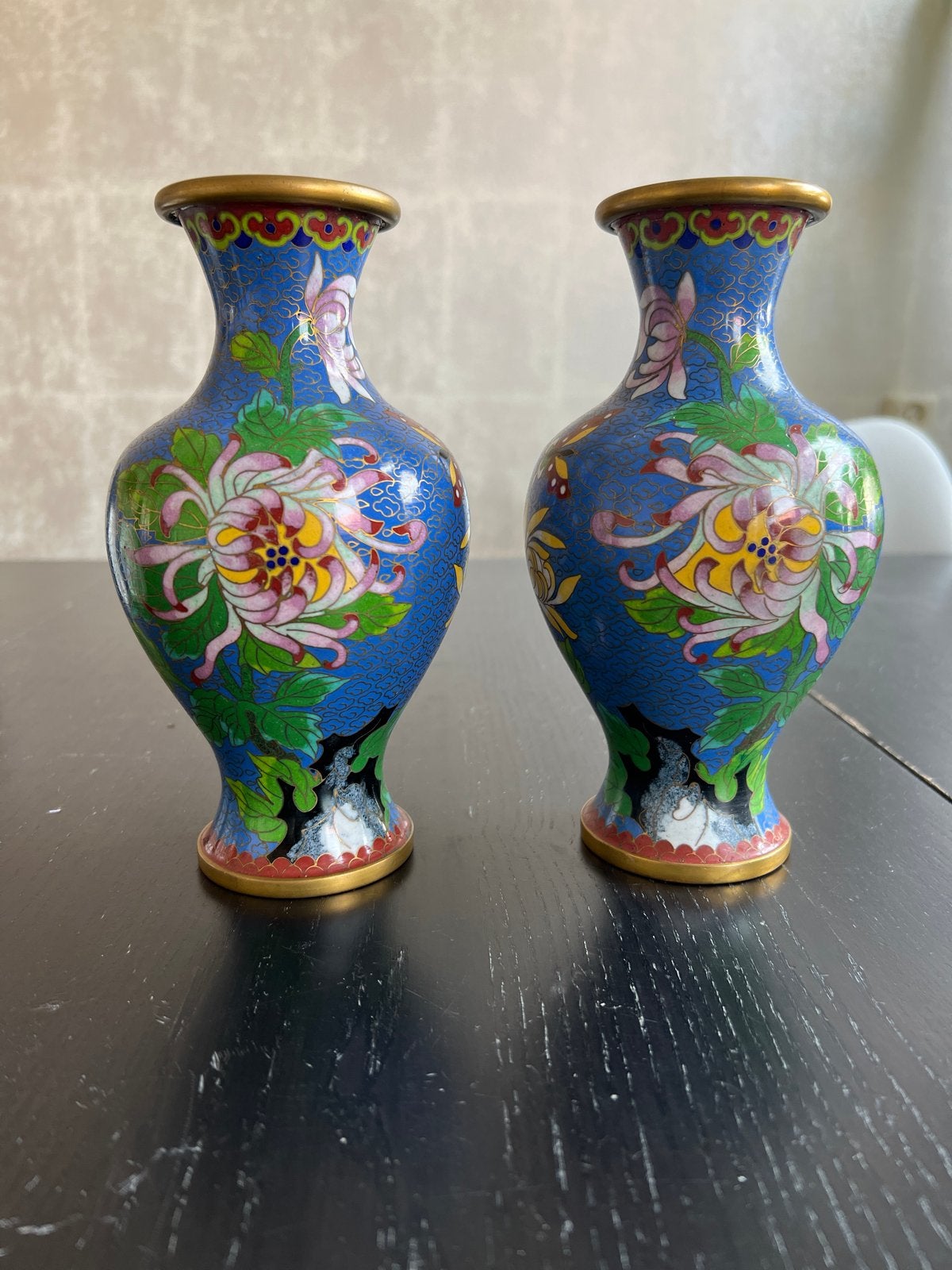 Cloisonné Vazen met Bloemmotief - Spiegelpaar, Ophalen of Verzenden