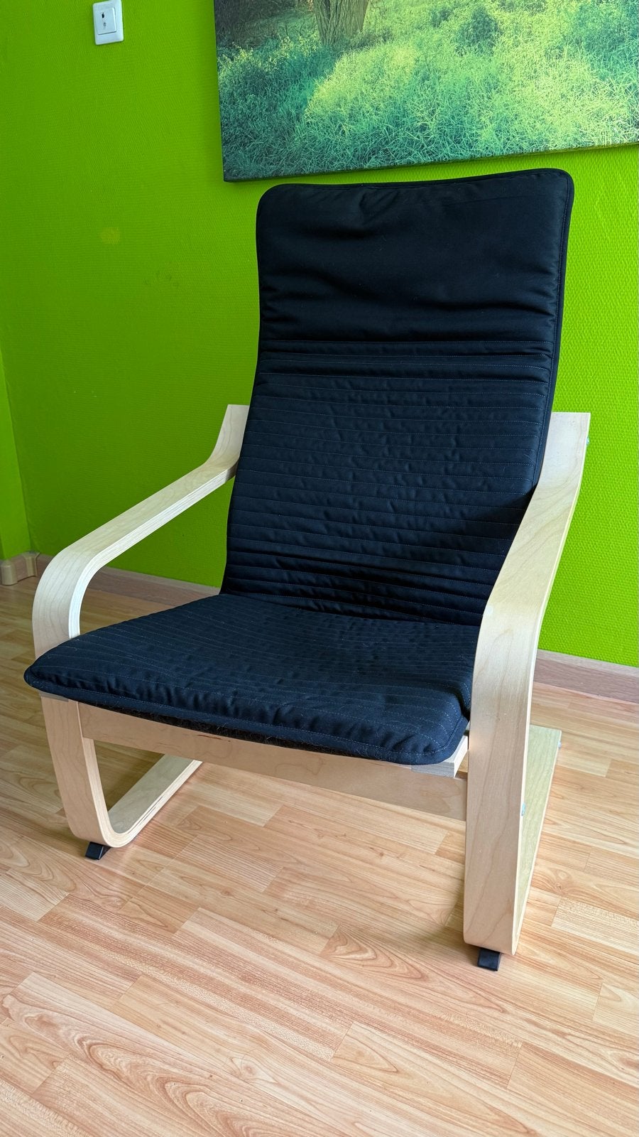 IKEA Poäng fauteuil met zwart kussen, Huis en Inrichting, Fauteuils, Ophalen, Gebruikt, 75 tot 100 cm, 50 tot 75 cm