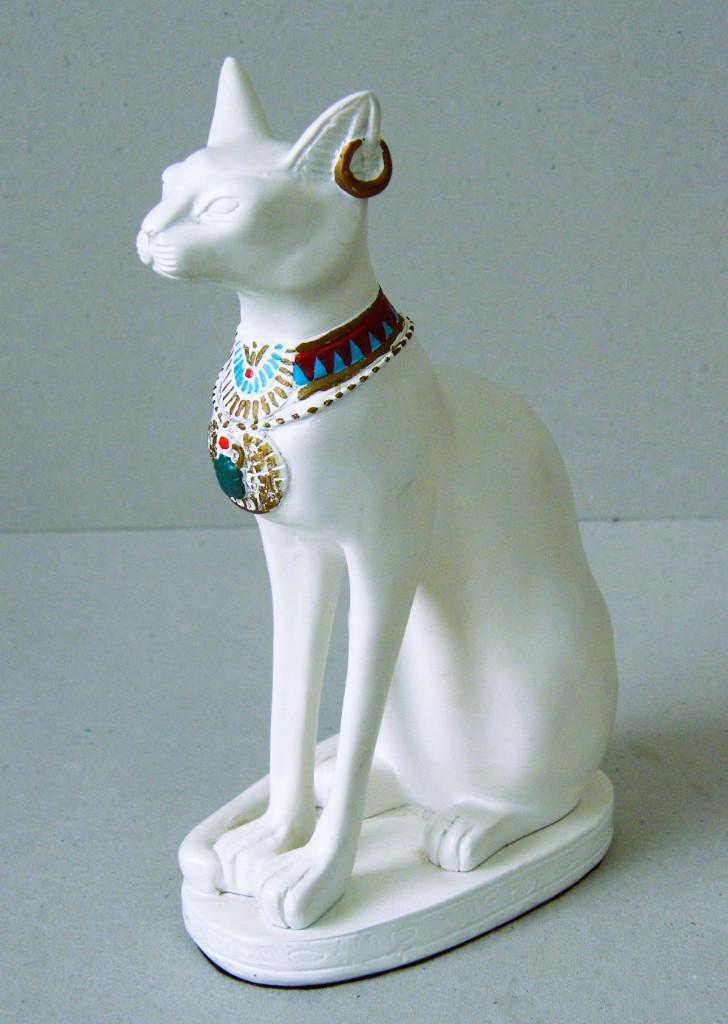Beeldje van een witte Sphynx kat, Ophalen of Verzenden, Zo goed als nieuw, Dier
