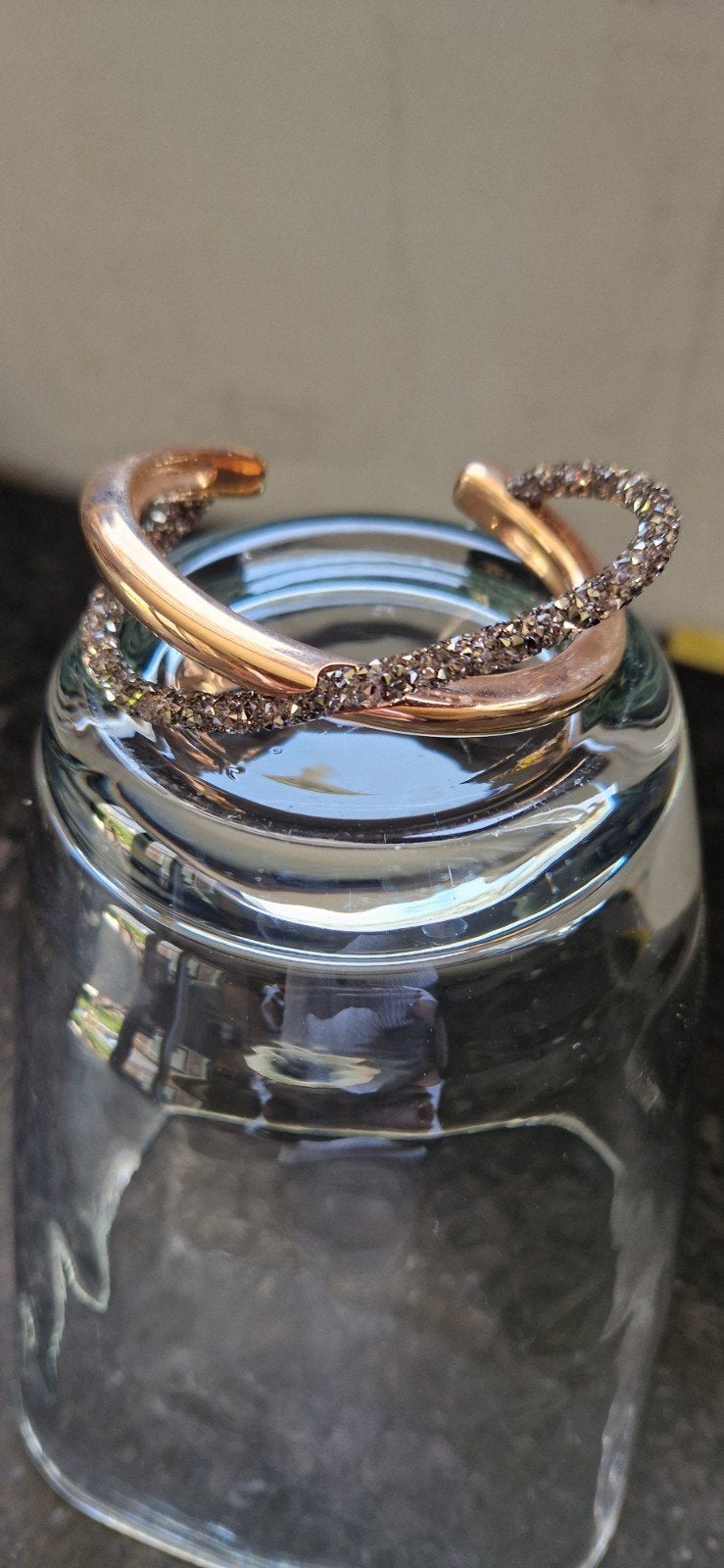 2 prachtige armbanden van Swarovski, Ophalen of Verzenden, Zo goed als nieuw, Goud, Goud
