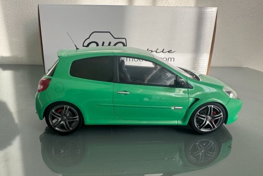 Renault Clio 3 RS   1:18, Hobby en Vrije tijd, Ophalen, Nieuw, Auto, OttOMobile