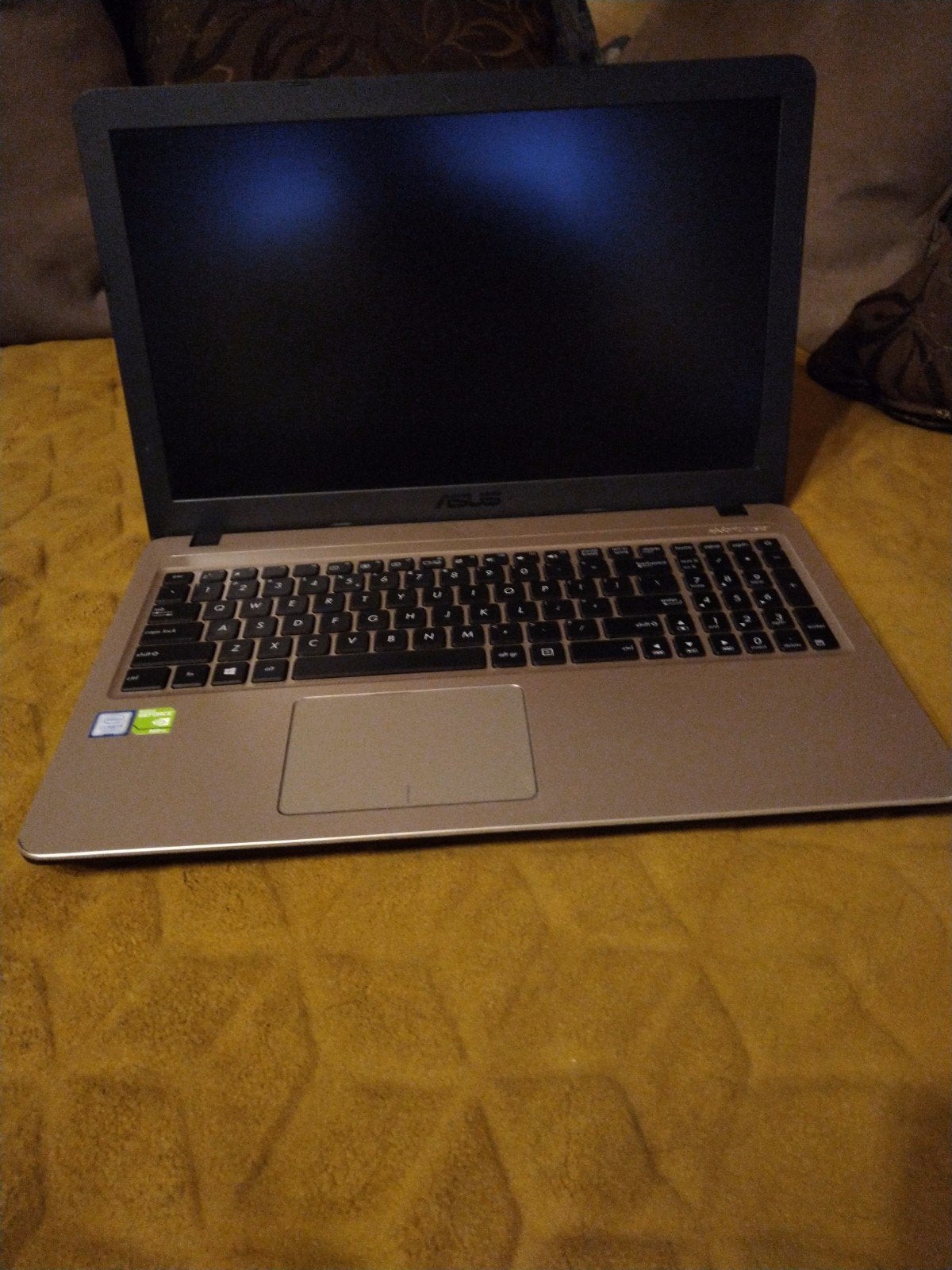 ASUS X540UV i5-7200U 7e generatie DDR4, Computers en Software, Met videokaart, 2 tot 3 Ghz, 250 GB ssd, Asus notebook