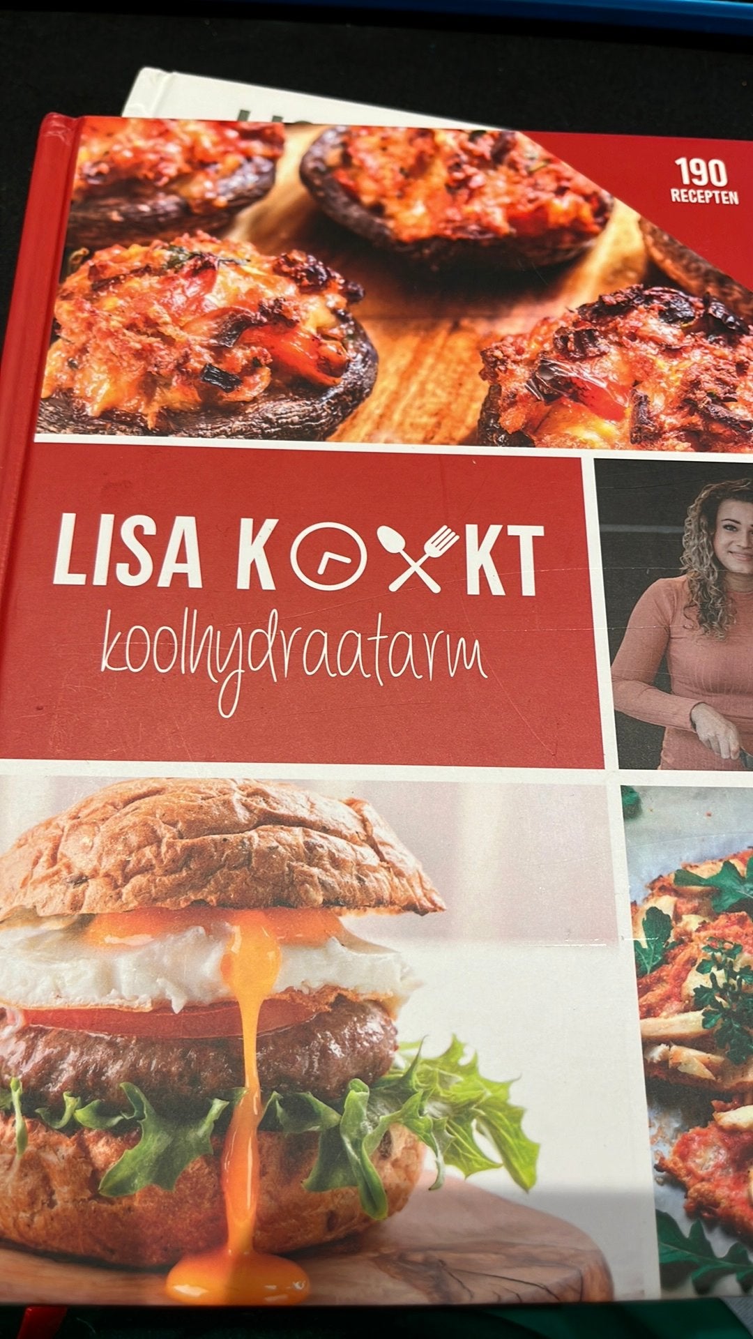 Lisa kookt koolhydraatarm deel 1, Ophalen of Verzenden, Zo goed als nieuw