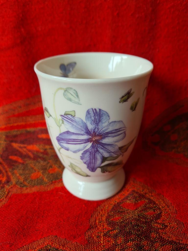 Janneke Brinkman mok 11 cm, Huis en Inrichting, Keuken | Servies, Ophalen of Verzenden, Zo goed als nieuw, Overige stijlen, Kop(pen) en/of Schotel(s)