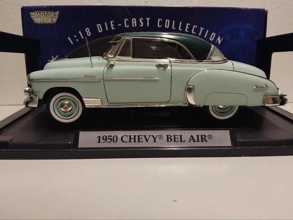 Chevrolet Bel Air coupe two tone 1950 Motormx metal 1:18 KRD, Ophalen of Verzenden, Zo goed als nieuw, Auto, Motormax