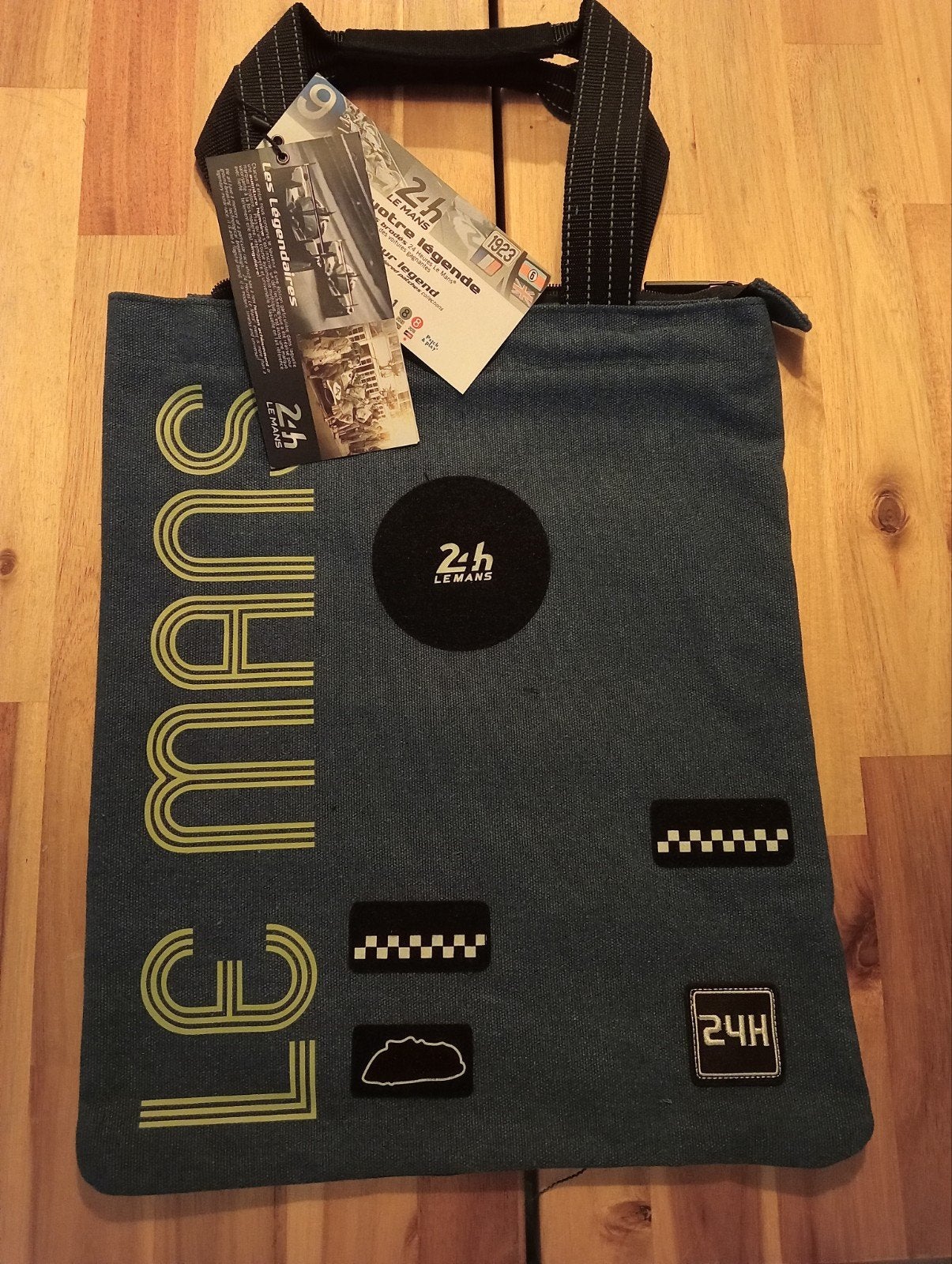 Originele 24 Heures du Mans tas met Ferrari badge set, Ophalen of Verzenden, Nieuw