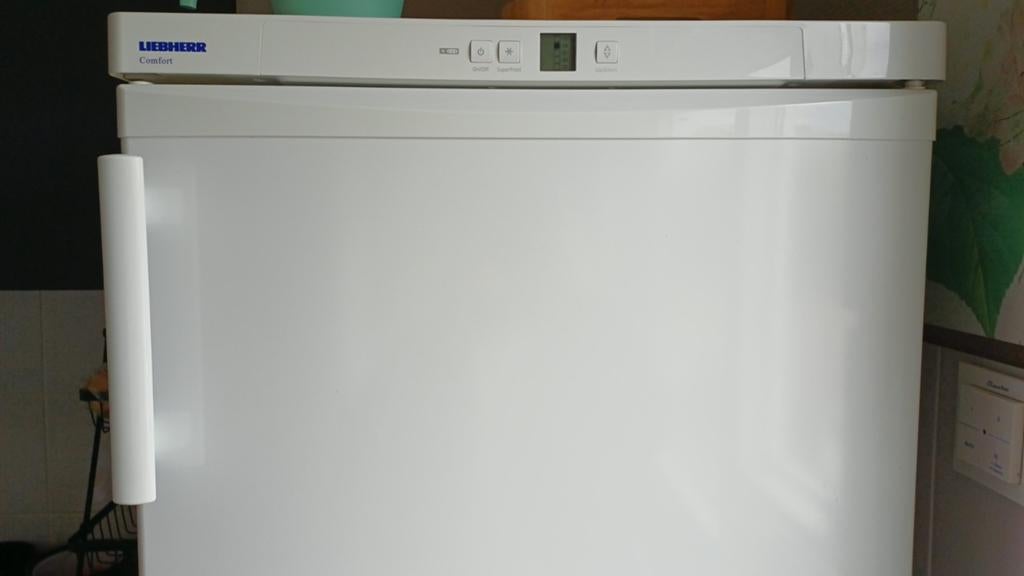 LIEBHERR VRIEZER TAFELMODEL, Witgoed en Apparatuur, Vriezers en Diepvrieskisten, Ophalen, Gebruikt, Energieklasse A of zuiniger