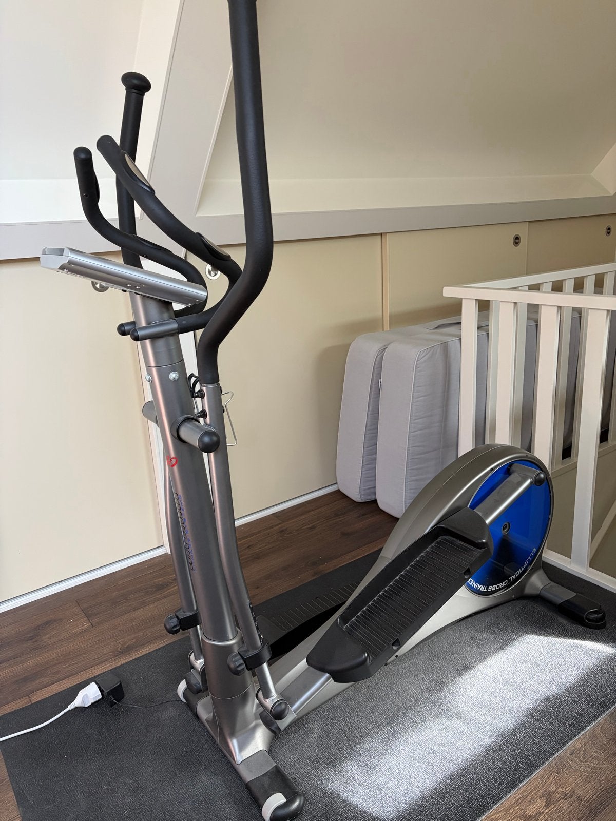 Infiniti Fitness Systems Crosstrainer V940, Ophalen, Gebruikt, Armen, Crosstrainer