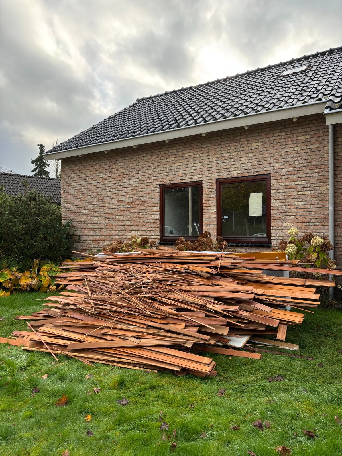 Gratis houten latten (zelf af te halen), Ophalen, Gebruikt, 25 tot 50 mm, 200 tot 250 cm