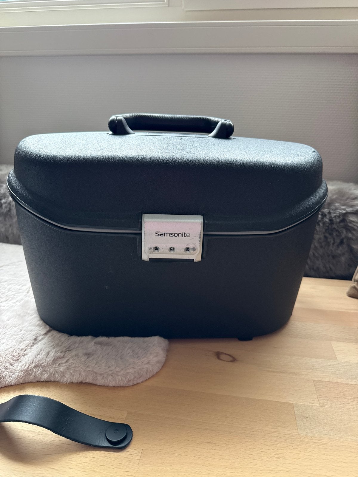 Samsonite Hardcase Beautycase - Zwart, Sieraden, Tassen en Uiterlijk, Beautycases, Gebruikt, Zwart, Ophalen of Verzenden, Met slot
