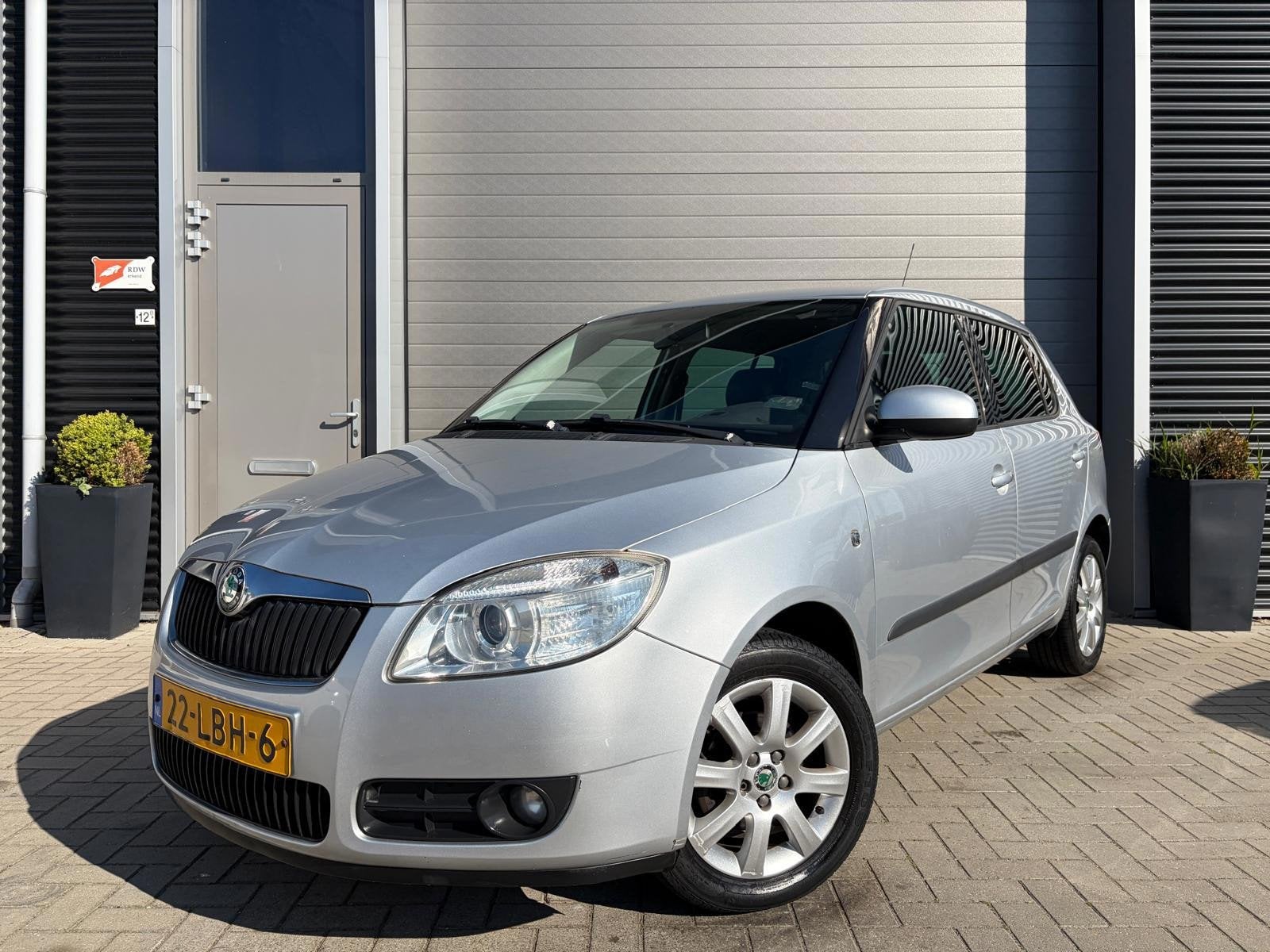 Skoda Fabia 1.2-12V Sprint/1e Eigenaar/NAP/APK/Airco, Voorwielaandrijving, Dealer onderhouden, Stof, Zwart