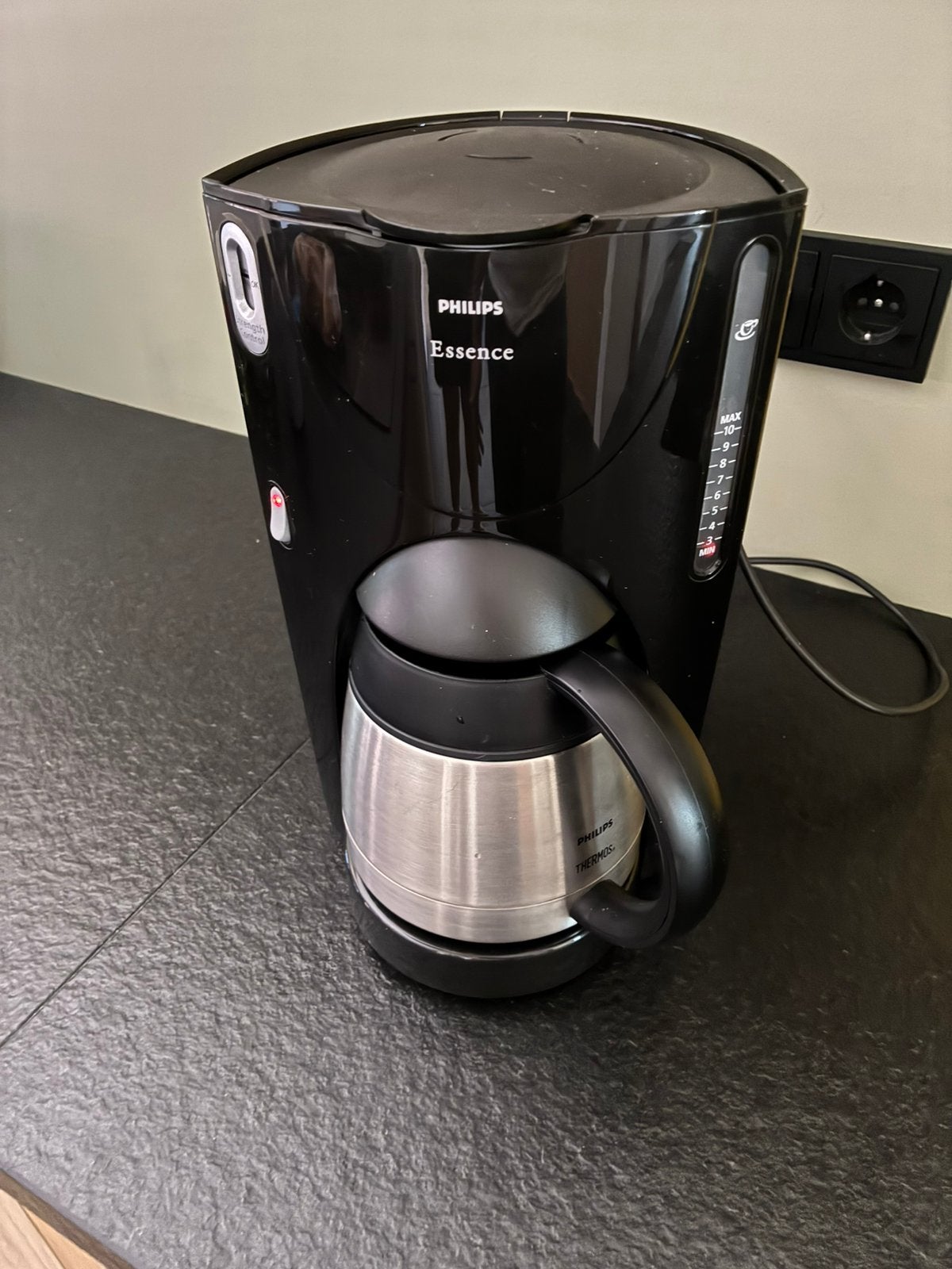 Philips Essence Koffiezetapparaat met Thermoskan, Witgoed en Apparatuur, Ophalen, Gebruikt, 10 kopjes of meer, Koffiemachine