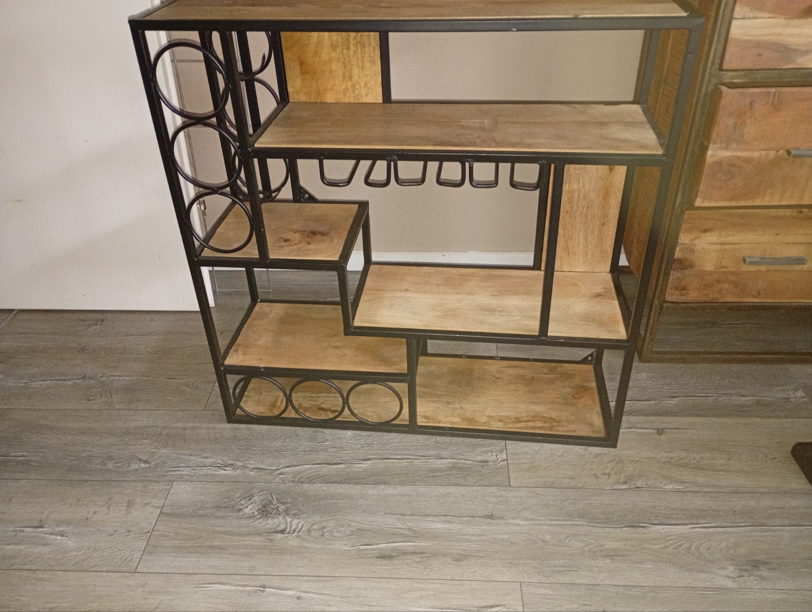 Wijnrek/barmeubel van hout en metaal, hang/wandkast, Huis en Inrichting, Ophalen, Zo goed als nieuw, Hout
