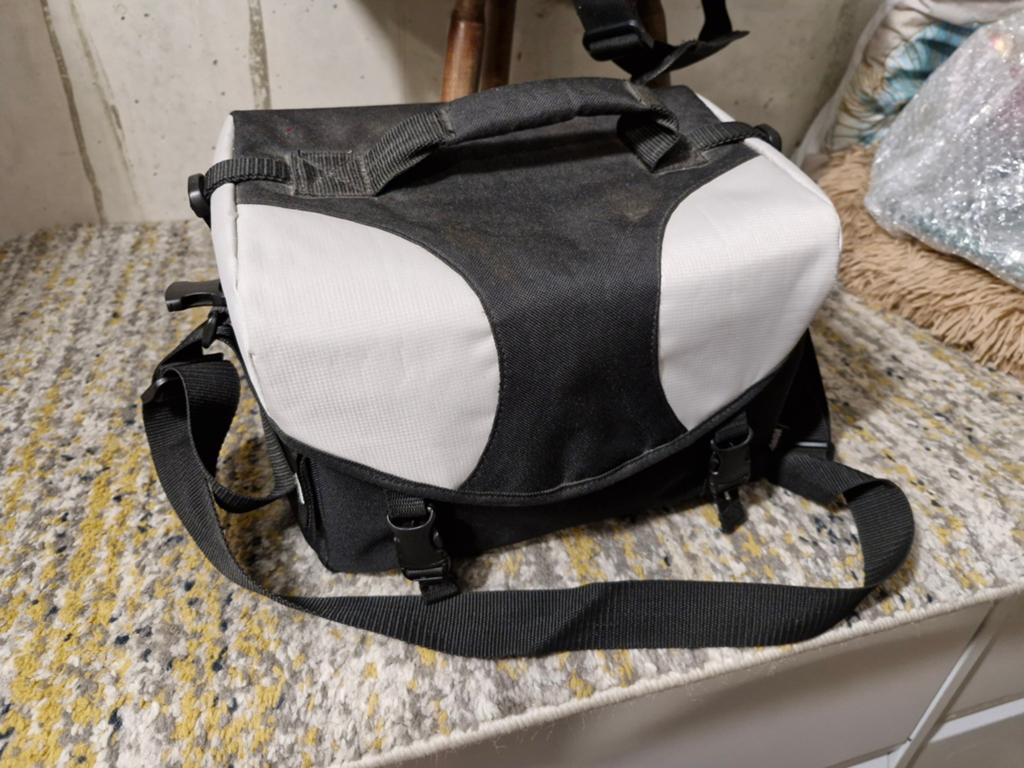 Hama cameratas - Schoudertas voor camera en accessoires, Ophalen of Verzenden, Gebruikt, Schoudertas, Overige merken