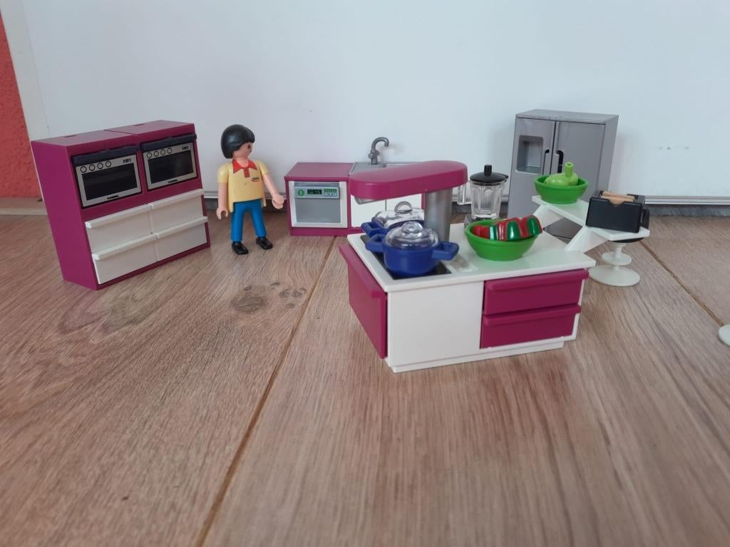 Playmobil City life Keuken met kookeiland 5582, Ophalen of Verzenden, Zo goed als nieuw, Complete set