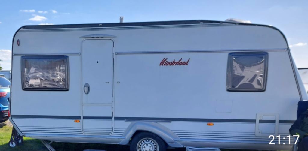 LMC 490 K Caravan met Güsto vaste camperluifel, Caravans en Kamperen, Caravans, Luifel, Tot en met 4