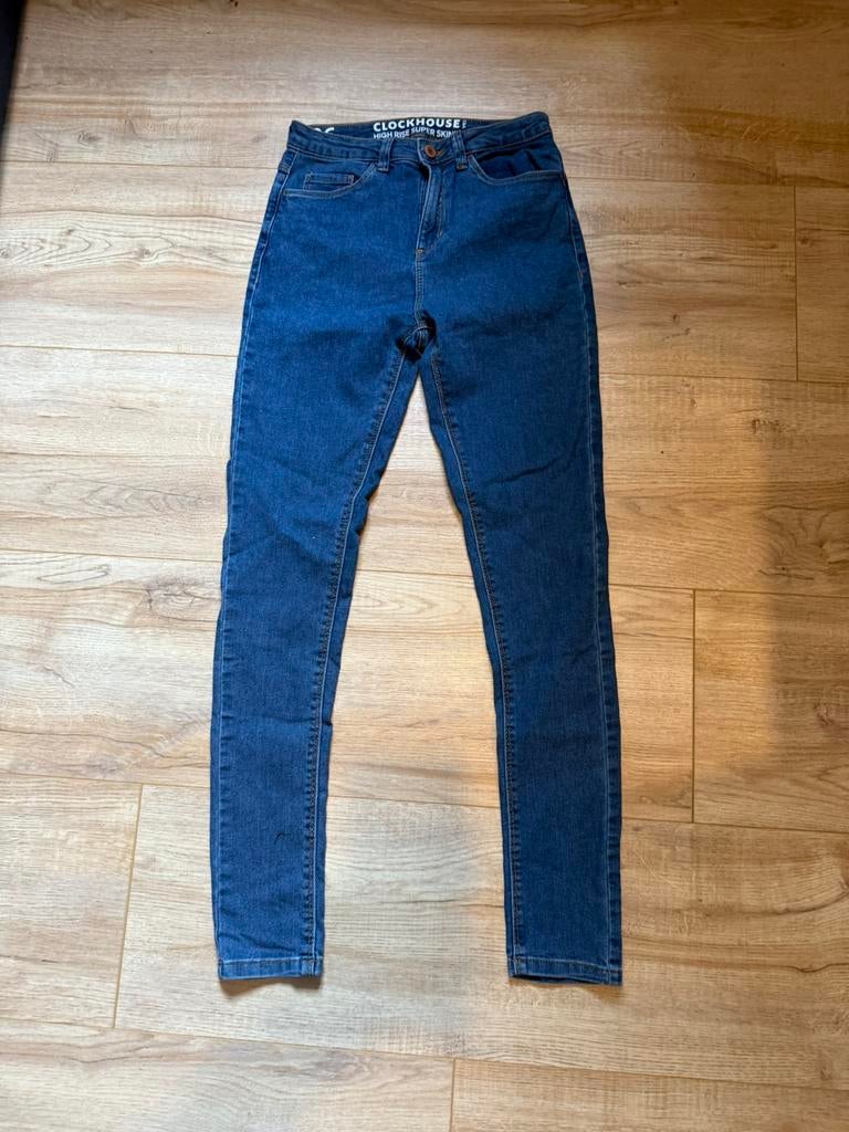 Spijkerbroek clockhouse maat 36, Ophalen of Verzenden, Zo goed als nieuw, Blauw, W28 - W29 (confectie 36)