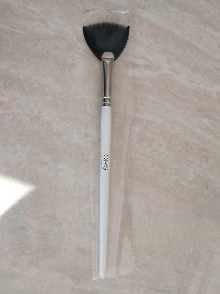 QMS brush, Ophalen of Verzenden, Nieuw, Gehele gezicht, Toebehoren