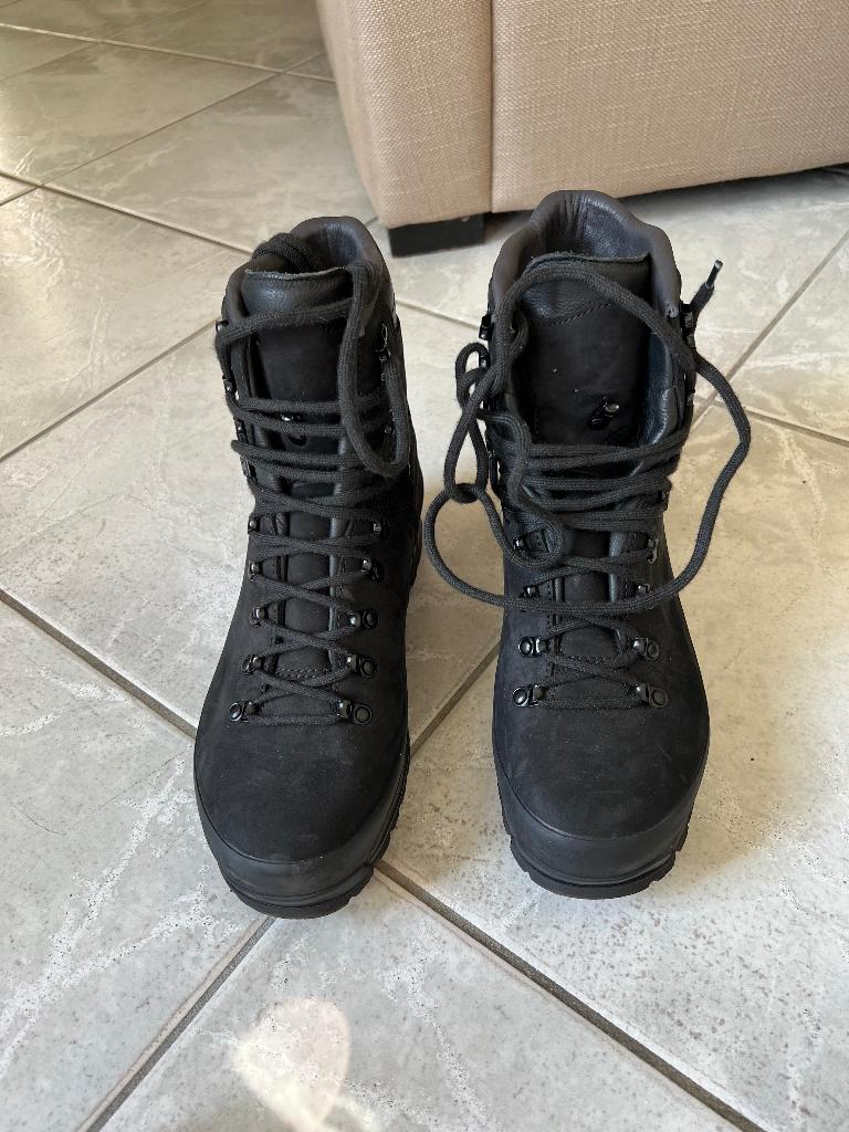 Nieuw paar Meindl Island Pro M2 wandelschoenen maat275M.43,5, Verzenden, Nieuw, Schoenen