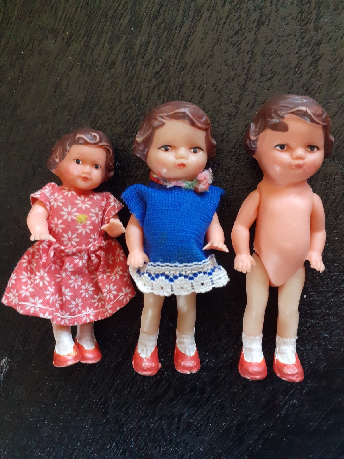 oude poppenhuis popjes 3x, Ophalen, Poppenhuis