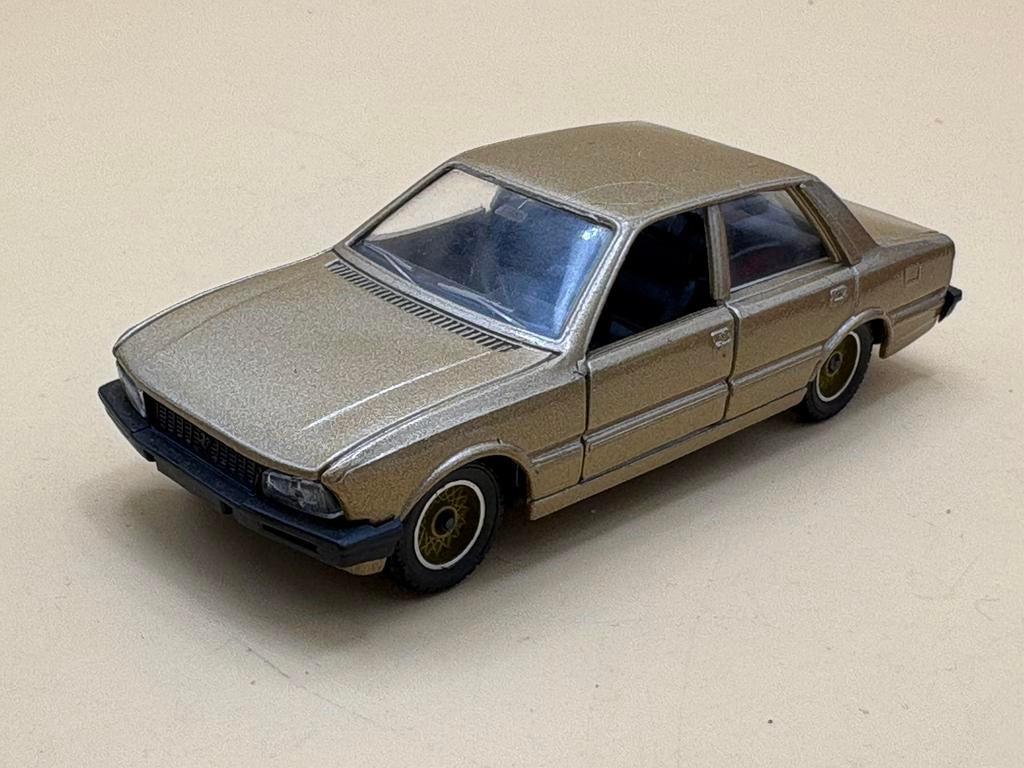 Peugeot 505 1:43 Solido, Hobby en Vrije tijd, Modelauto's | 1:43, Ophalen of Verzenden, Gebruikt, Auto, Solido