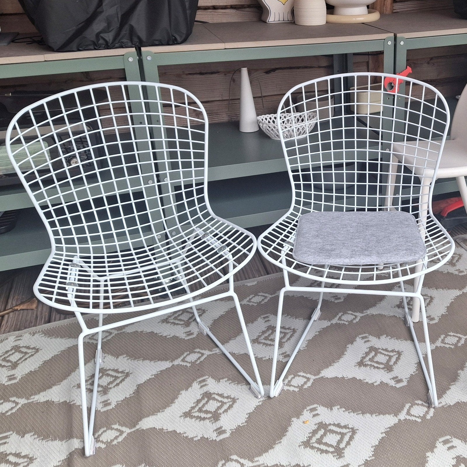 Twee metalen eetkamerstoelen, Ophalen, Gebruikt, Zwart, Twee