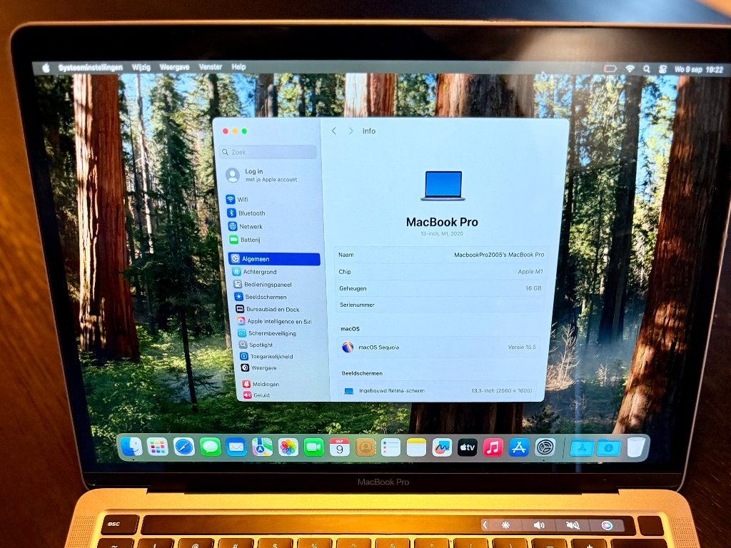Foto 7 van MacBook Pro 13” M1 | 16GB | 1TB | Accu 100% | Compleet
