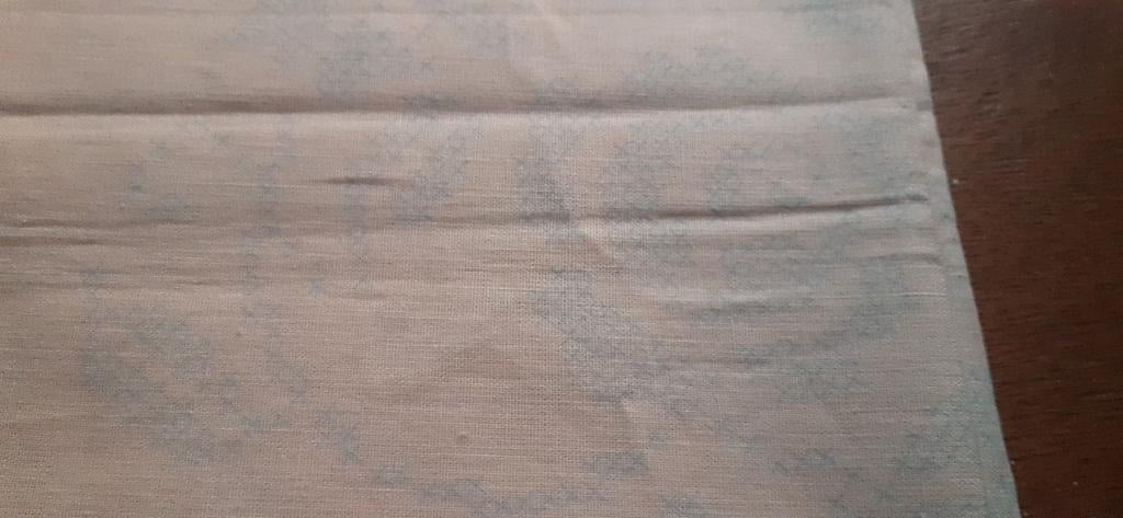 Voorbedrukt Rond tafellaken om te borduren met kruissteek, Ophalen of Verzenden, Nieuw, Borduurpakket