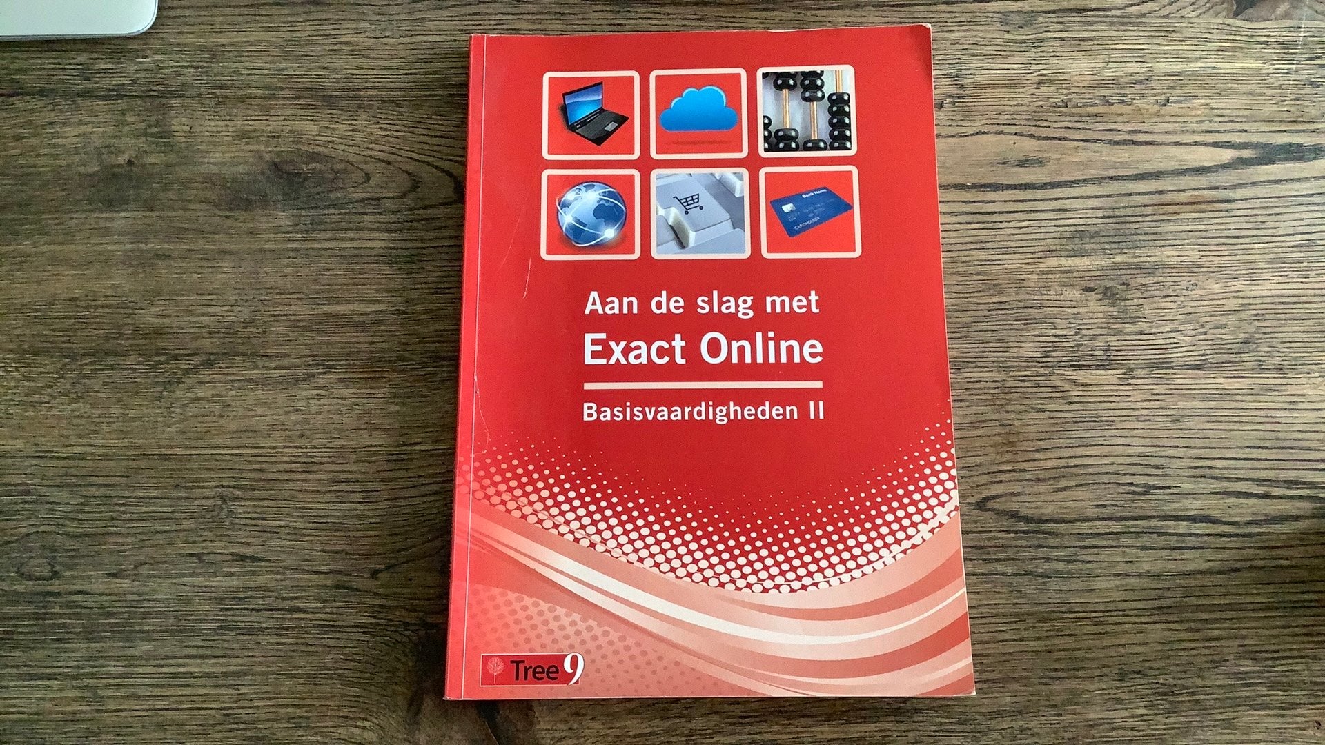 Exact Online - Basisvaardigheden II (ISBN 978-90-830112-8-8), Boeken, Ophalen of Verzenden, Gamma, Gelezen, HBO