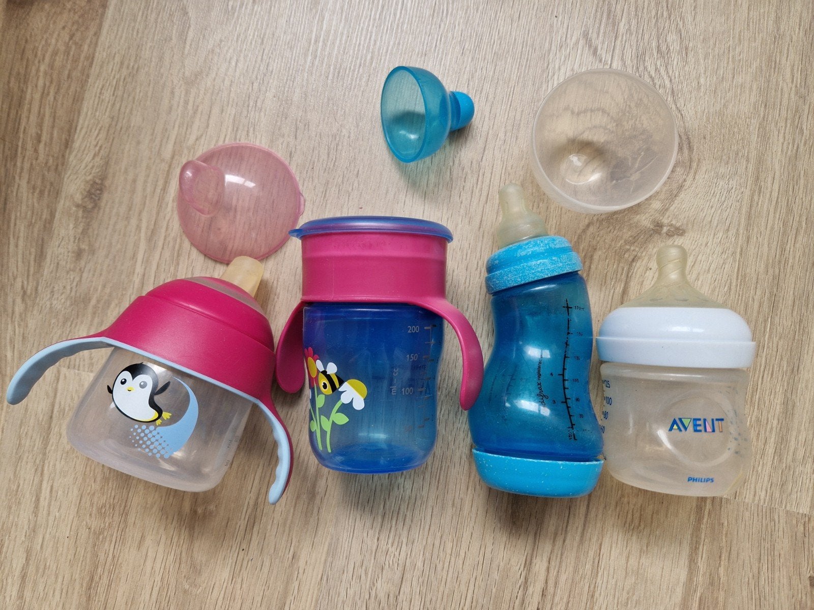 Flessen, tuitbeker en oefenbeker philips avent en difrax, Ophalen of Verzenden, Gebruikt, Overige typen