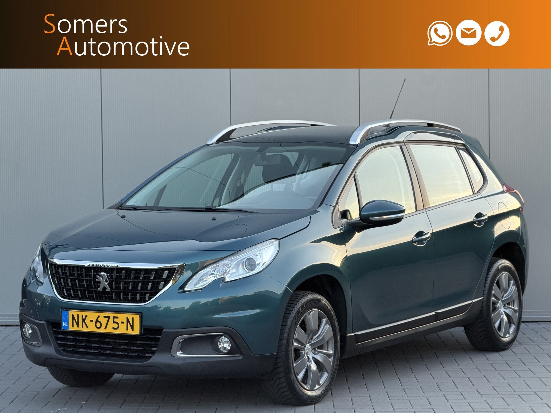 Peugeot 2008 1.2 PureTech Blue Lion | Panorama | Navigatie, Voorwielaandrijving, Stof, 1199 cc, 82 pk