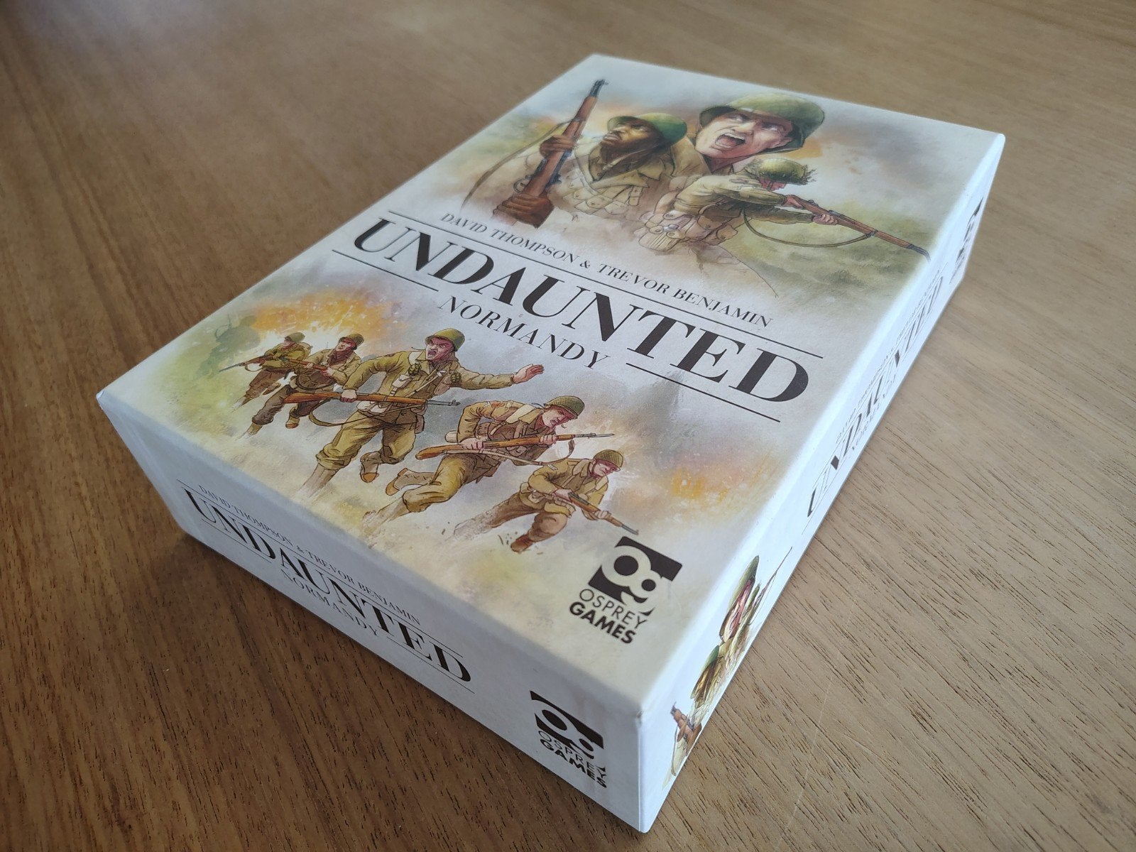 Undaunted Normandy - bordspel 2 spelers, Een of twee spelers, Ophalen of Verzenden, Zo goed als nieuw, Osprey Games