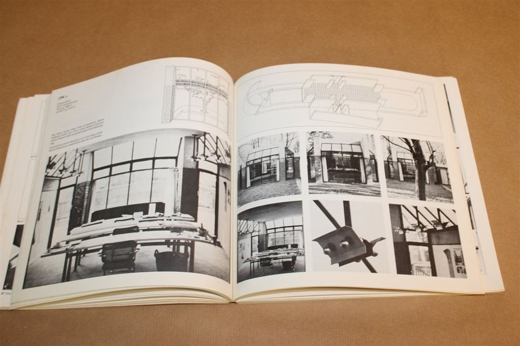 Dortmunder Architekturausstellung — Architecten 1976, Boeken, Kunst en Cultuur | Architectuur, Ophalen of Verzenden, Gelezen, Architecten