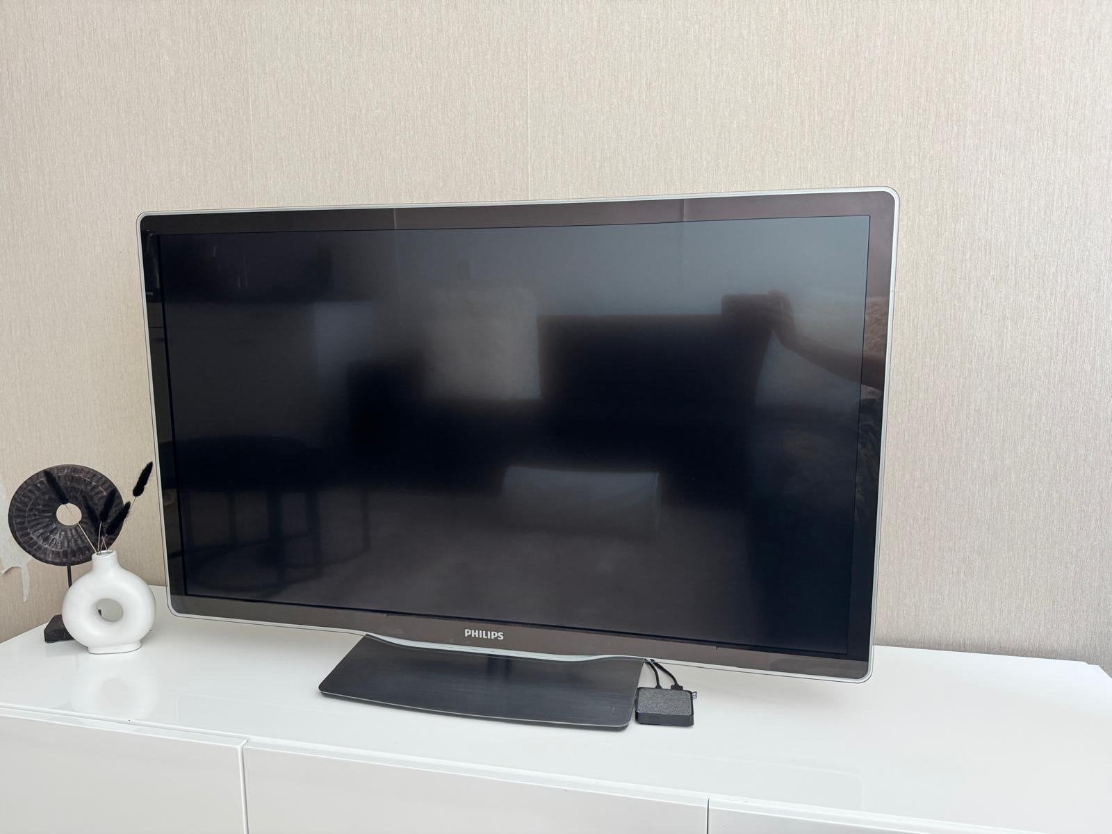 Philips 46PFL8606H/12 LCD TV - 117 cm (46 inch), Audio, Tv en Foto, Televisies, Ophalen, Philips, Gebruikt, LCD