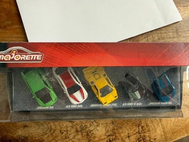 Majorette Dream Cars Italy set 5 modelauto's in doos, Adres onbekend, Auto, Mail@onbekend.com, Ophalen of Verzenden