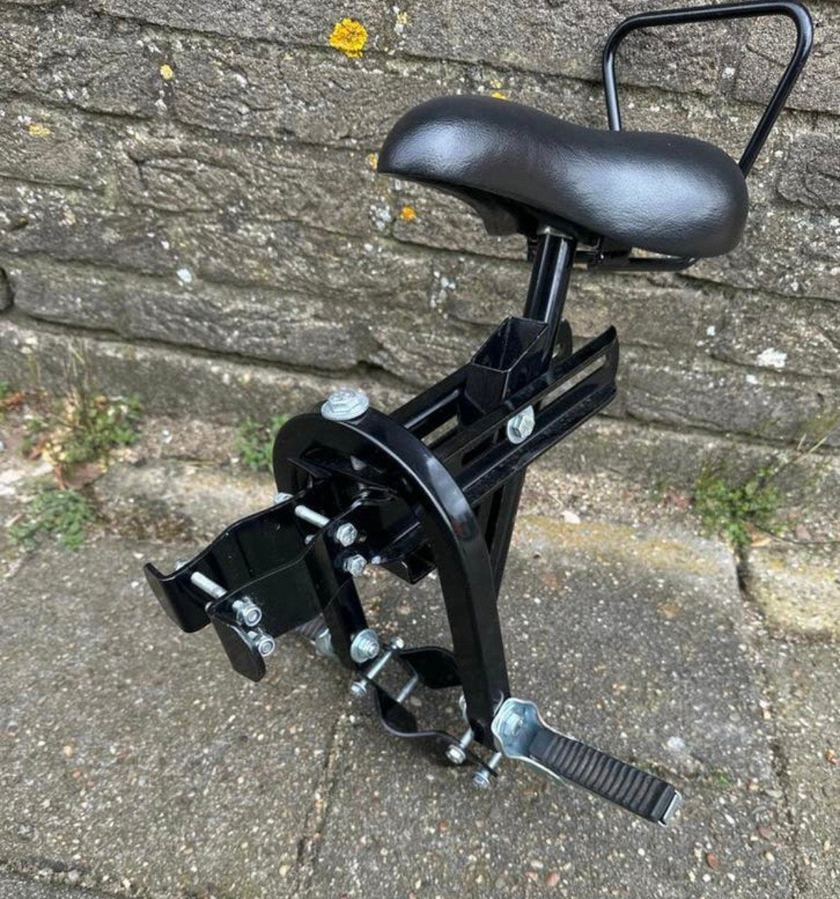 Fietsstoeltje voor op buis - zwart, met voetsteuntjes, Ophalen of Verzenden, Nieuw, Voetsteuntjes