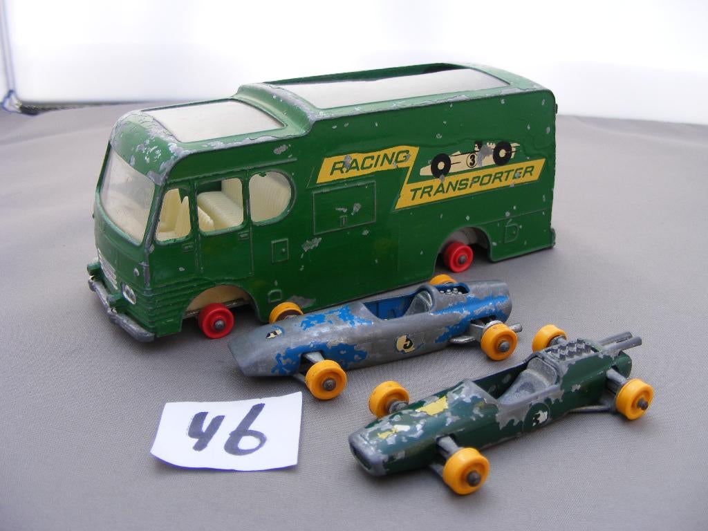 Racing car transporter matchbox k5 (46) incompleet, Hobby en Vrije tijd, Verzenden, Gebruikt, Bus of Vrachtwagen