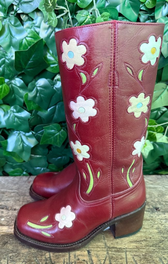 Prachtige flower blokhak toledo laarzen van Sendra , maat 37, Ophalen of Verzenden, Zo goed als nieuw, Sendra, Rood