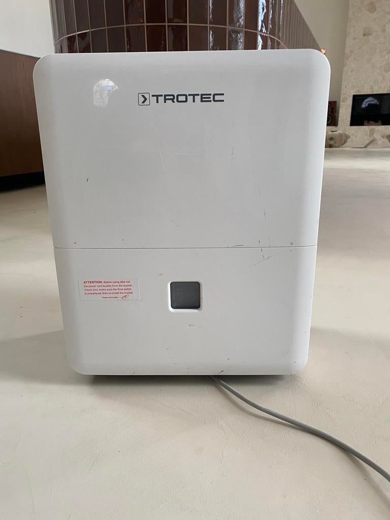 Zo goed als nieuwe Trotec TTK 96E ontvochtiger, Ophalen of Verzenden, Zo goed als nieuw, Luchtontvochter