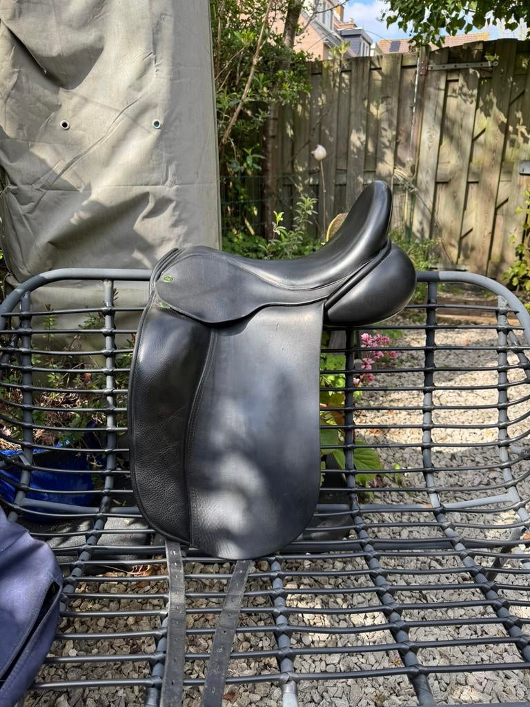 Hulsebos zadels, Dieren en Toebehoren, Paarden en Pony's | Zadels, Ophalen of Verzenden, Dressuur