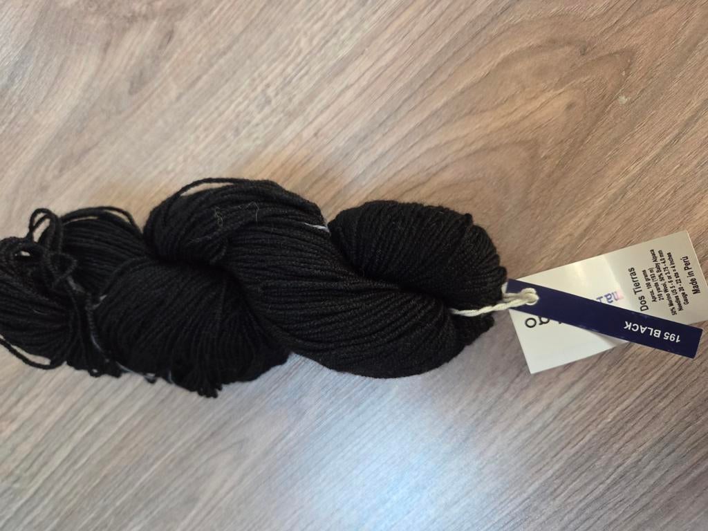 Malabrigo Dos Tierras - Zwarte Wol/Garen, Hobby en Vrije tijd, Breien en Haken, Ophalen of Verzenden, Nieuw, Breien of Haken, Wol of Garen