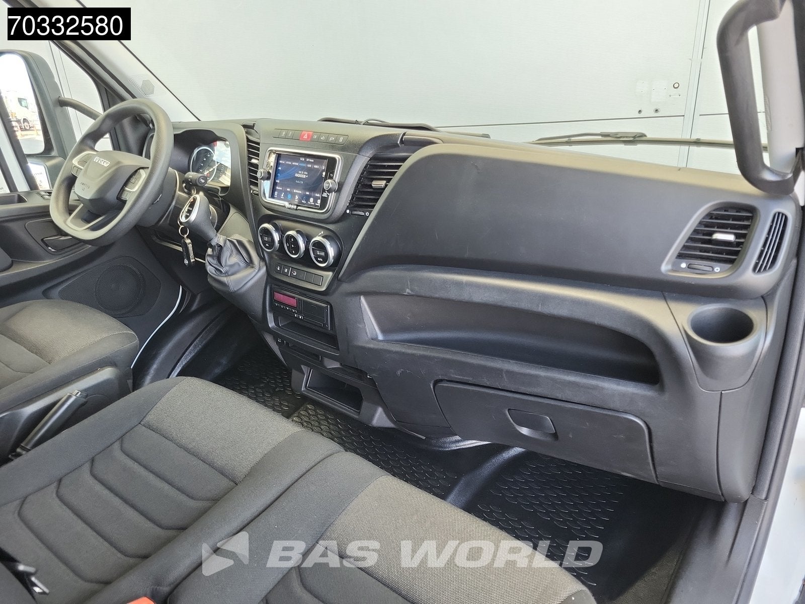 Iveco Daily 72C21 3.0L Automaat 1000KG Laadklep Luchtvering, Automaat, Stof, Gebruikt, Euro 6