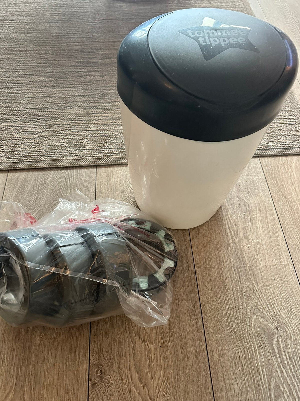 Tommee tippee luieremmer incl extra navulcasettes, Diversen, Ophalen, Zo goed als nieuw
