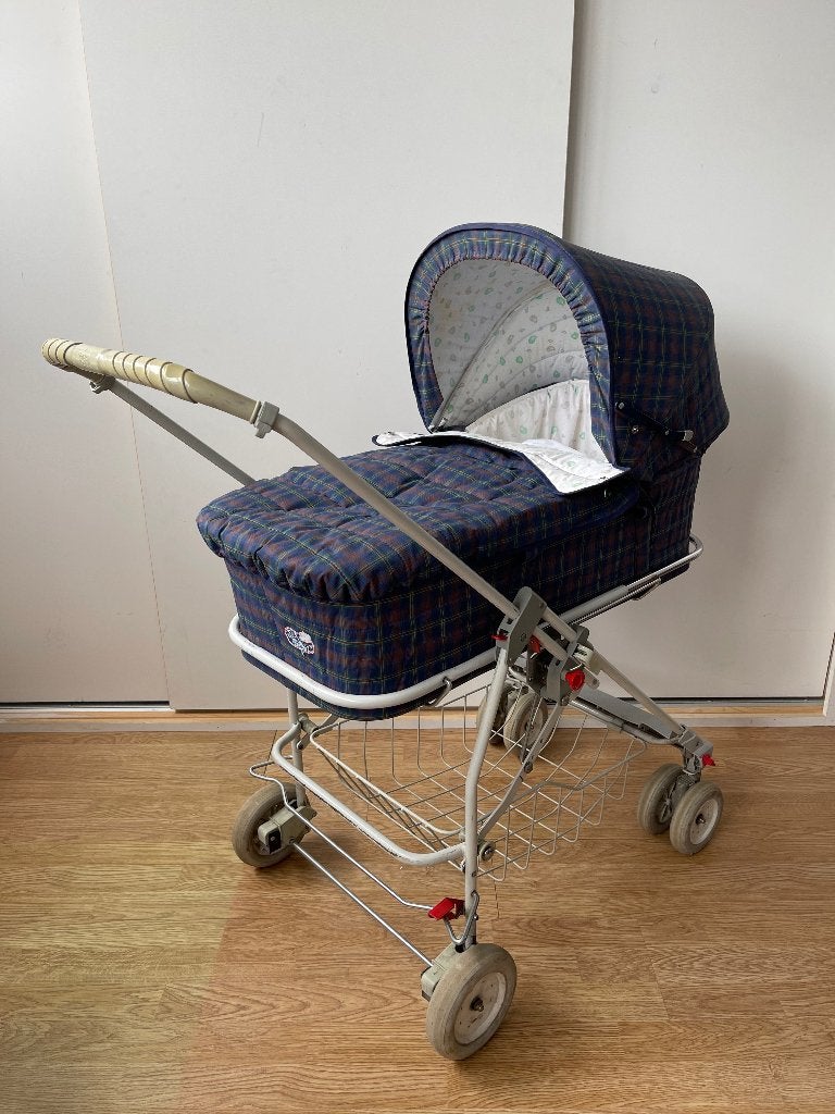 Vintage kinderwagen van 1ste eigenaar, i.g.st., Gebruikt, Combiwagen, Met reiswieg, Ophalen