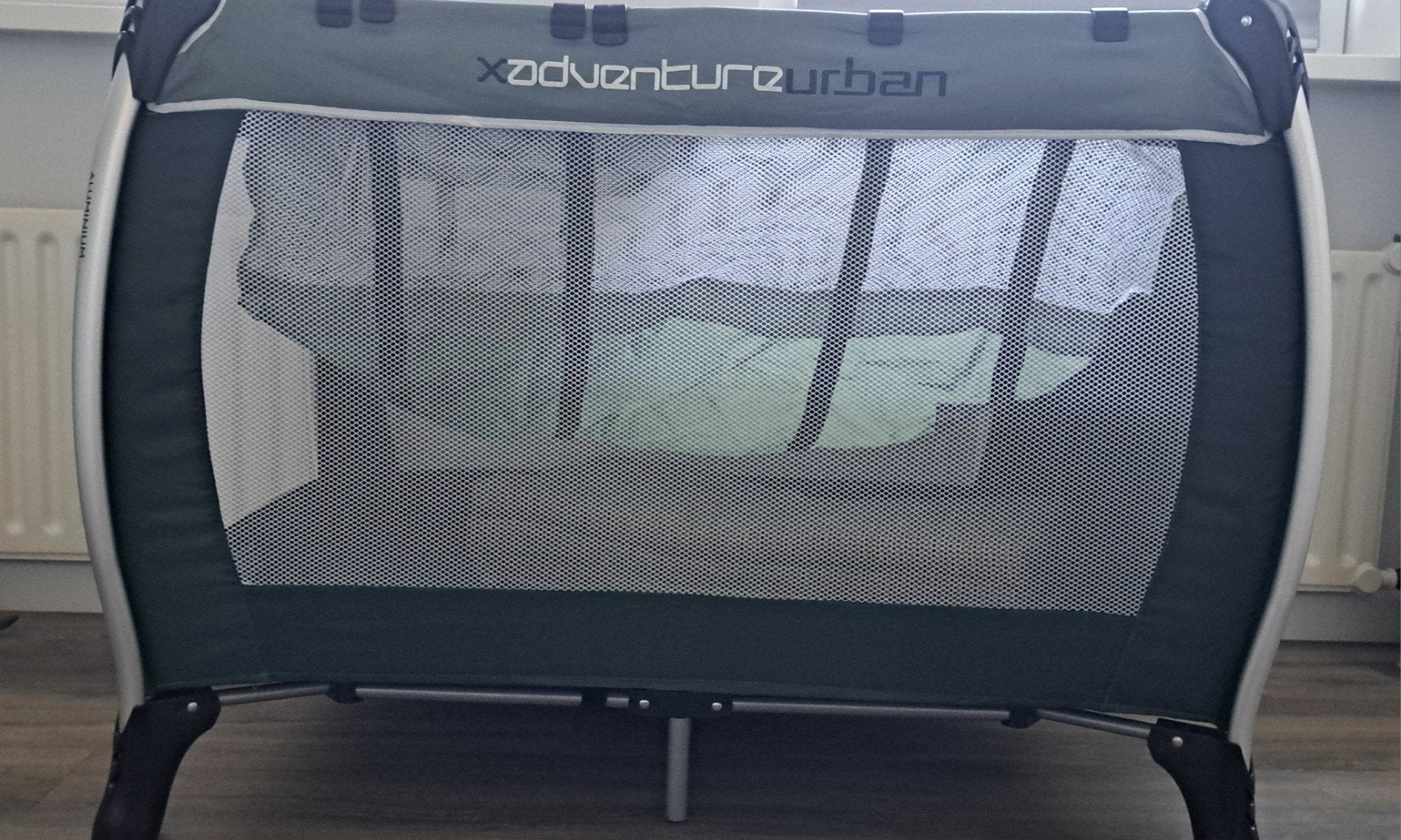 x adventure campingbed, Ophalen, Gebruikt, Reisbedje