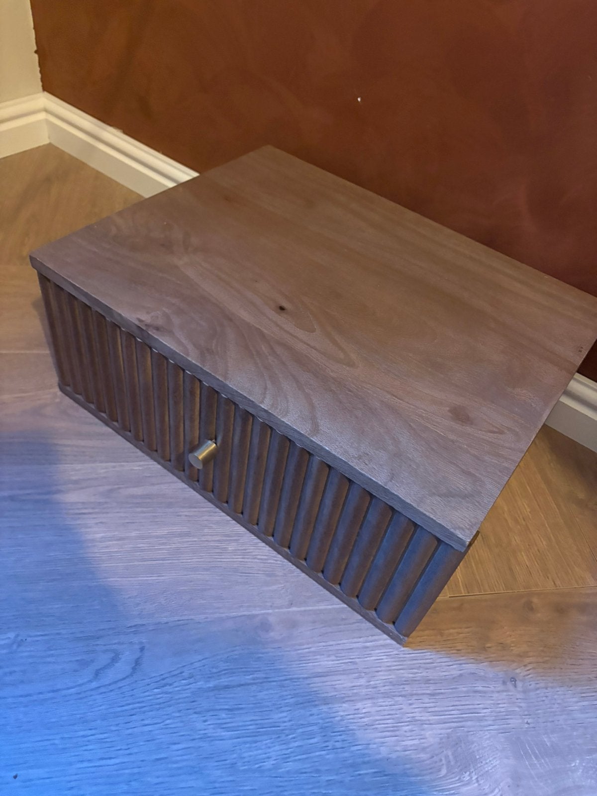 Nachtkastje, nieuw, zwevend inclusief montageset, Ophalen, Minder dan 45 cm, Nieuw, Minder dan 55 cm